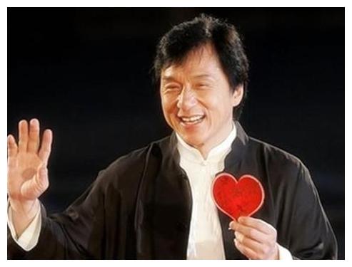 揭秘相声界热度排行榜：近现代20大相声演员速递