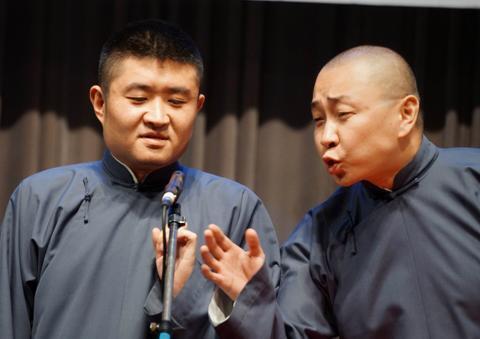 王祖贤艾灸馆被吐槽收费贵、态度冷漠：2小时480美元才做了50分钟